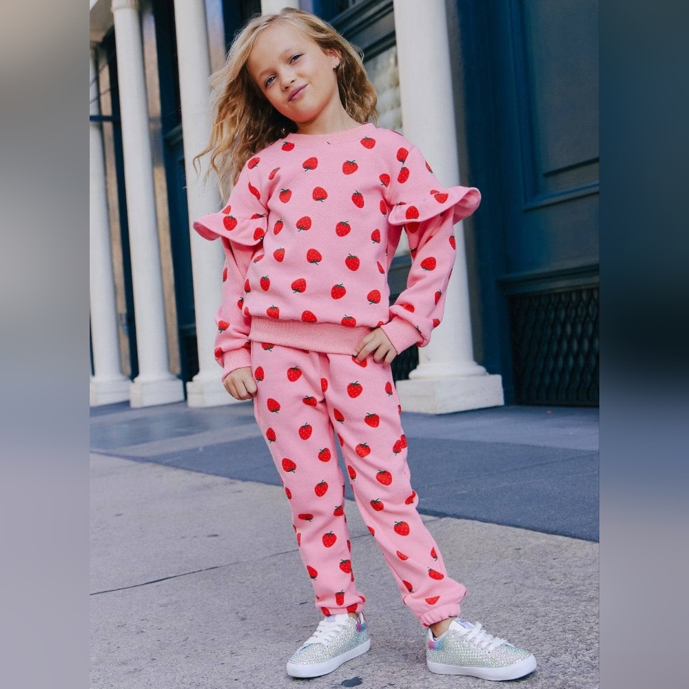 Lola + The Boys Girls Strawberry Set 🍓
